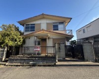 ●広々6DK物件、リフォームにもおススメ
●駐車スペース１台あり
●東側コンビニの為日当たり良好
●海水浴場近い為セカンドハウスにも
●住所：舞2丁目7-15
