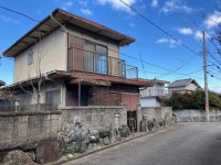 ●南海本線みさき公園駅徒歩約10分●都市ガス、本下水●駐車場1台有り●6LDK●土地約94坪●閑静な住宅地●リフォームの見積もりは無料。お気軽にご相談ください。