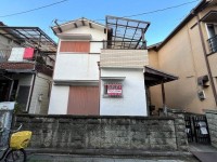●小中学校ともに1000ｍ圏内で安心
●収益物件にもピッタリ
●閑静な住宅街で車の出入りも少なく安心
●リフォームのお見積りは無料です。