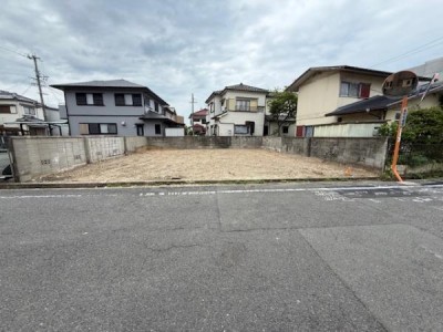 ●土地約50.1坪●都市ガス、本下水●閑静な住宅地●前道幅員約6.0m●泉南市岡田6丁目20-13
