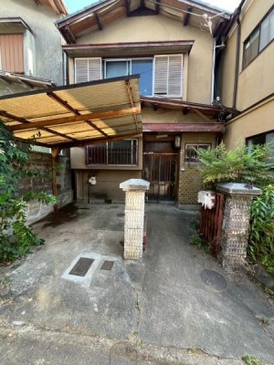 山科区で嬉しい建築条件無しの売土地です♪