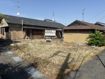 ●泉南郡岬町淡輪4234-5●約90坪●お気軽にお問い合わせください