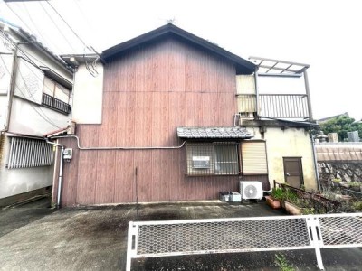 〇JR和歌山線高田駅まで徒歩7分
〇独身の方にピッタリの間取り
〇収益物件としても最適
