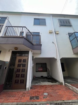 ☆2026年3月リフォーム完了
☆クロス、畳替え、トイレタンク、清掃その他
☆阪急夙川駅徒歩約15分