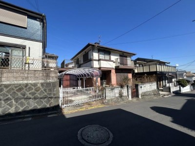 京都市伏見区・南区・東山区・下京区・右京区を中心とする不動産売買のセンチュリー21ハウスマーケット｜スタッフのオススメ物件や、オープンハウス・現地説明会など最新情報をお届け ●5LDK●都市ガス、本下水●車庫1台有り●阪南市箱作2874番92●リフォーム見積もり無料
