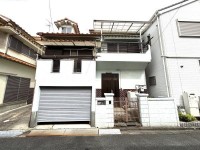 ●使用感が少なく綺麗な状態です
●スーパーまで徒歩圏内
